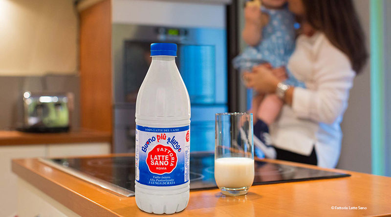 Fattoria Latte Sano fills milk in PET packaging in Italy